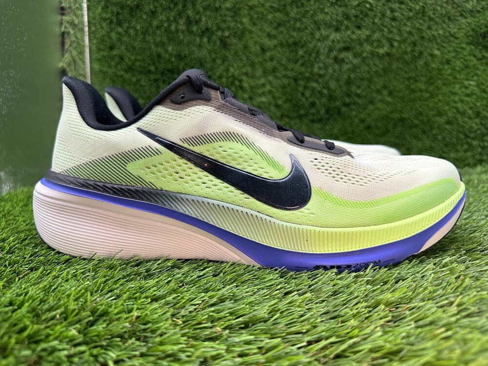 Nike Pegasus 42 IB1873-702 Athletic Sneaker Mens 11.5 Green Mesh Road Running